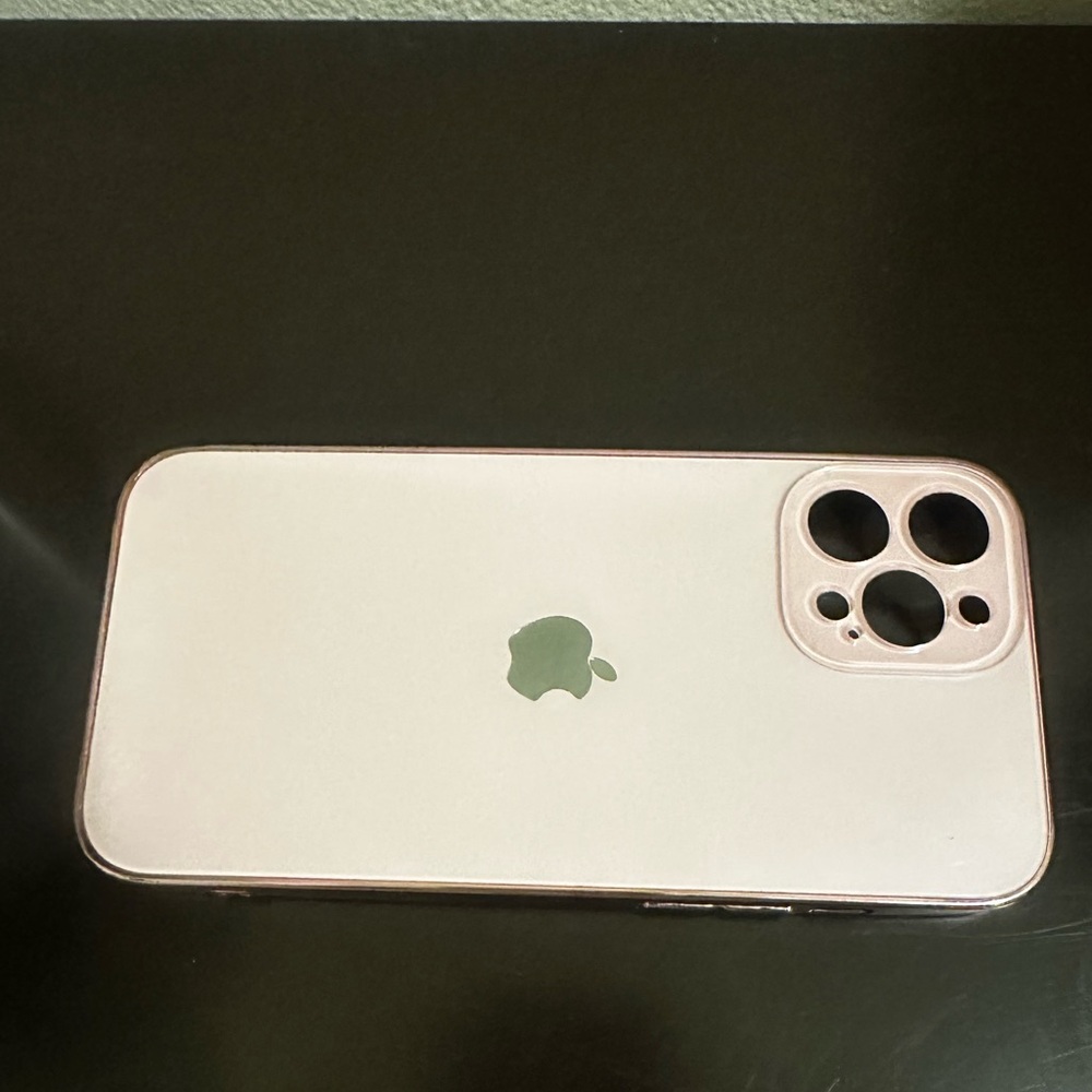 APPLE IPHONE CASE - Picture 6 of 6